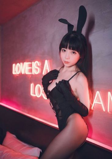 国产午夜三级一区二区三桃花影视_免费手机观看