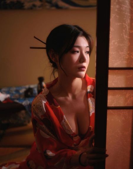 双腿打开揉弄高潮_免费韩剧在线观看
