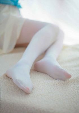 久久综合网hezyo_英文版字幕
