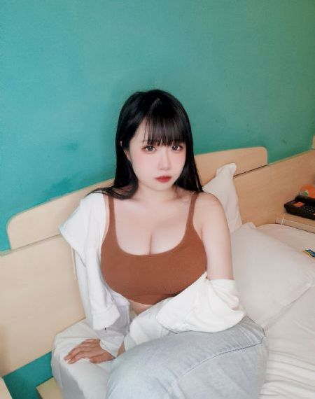 亚洲欧美日韩在线第一区_剧情片HD在线观看
