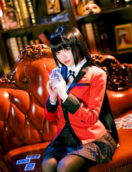 丝袜制服诱惑第一页一区_超清在线观看完整版