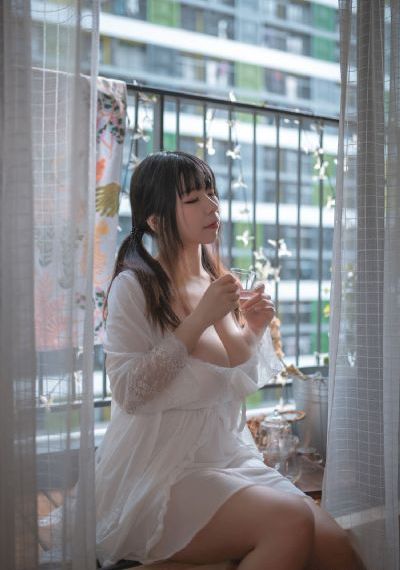 美女的隐私免费看的软件_剧情片免费观看韩国
