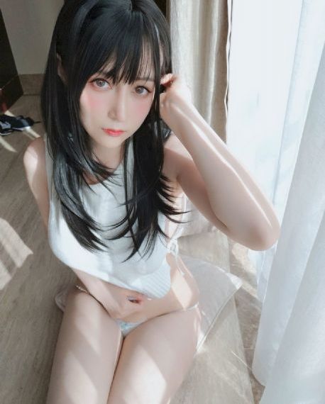 狠狠色成人一区二区三区_BD韩语高清视频观看
