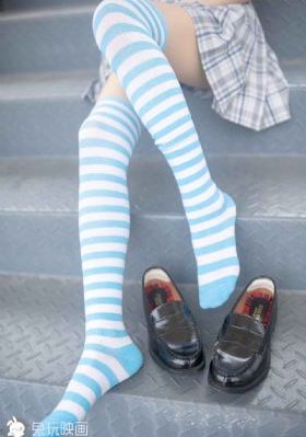 开局一座山漫画免费观看全集_BD英语超清在线观看